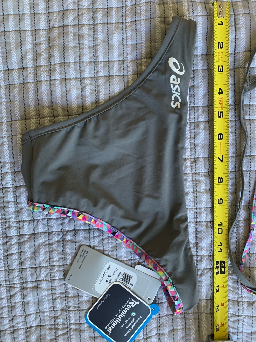 ASICS Reversible Gray/Multicolor Geometric Triangle Bikini Set. - Picture 5 of 7